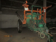 ракторға тіркемелі бүріккіш AVAGRO-TT4030 (3 бүріккіш), миксер, үлкейтілген диаметрлі дөңгелектер, BK-1 Bars-5 компьютер, 5-секциялық, Atlas 730 навигатор Сериялық нөмірі: 155 0207783072 0601781343